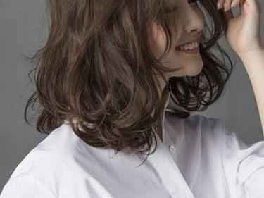 长发女生穿搭指南：唐嫣6套高知造型美出新高