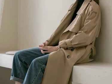 初春女性穿衣搭配全攻略：4组神仙公式，高级感轻松穿不费力