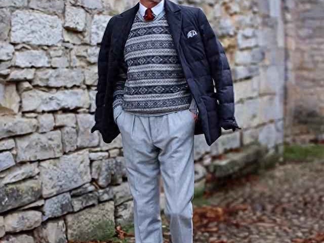 欧美风男生夏季穿搭指南：成熟男士越老越帅的秘诀，不穿花衣、不剪寸头，精致优雅