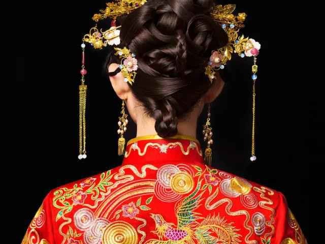 中式形象打扮：让你穿出东方气韵，不再为搭配犯愁