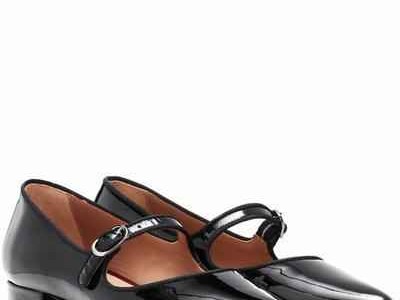 揭秘Fashion鞋到底是什么牌子？别再被名字迷惑了！