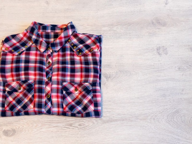 金色搭配全攻略 这样配颜色高级又好看