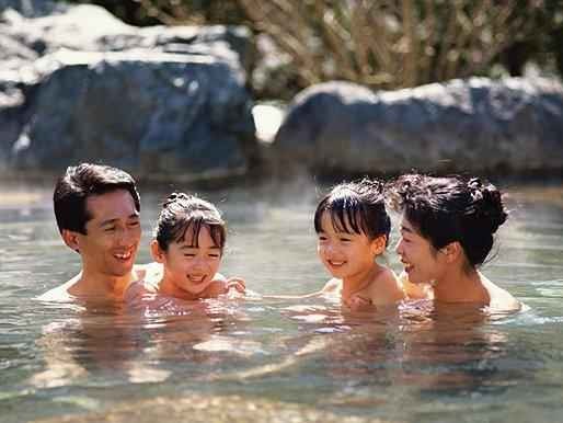 温泉泡得对，穿搭不白费！你的行头准备对了吗？