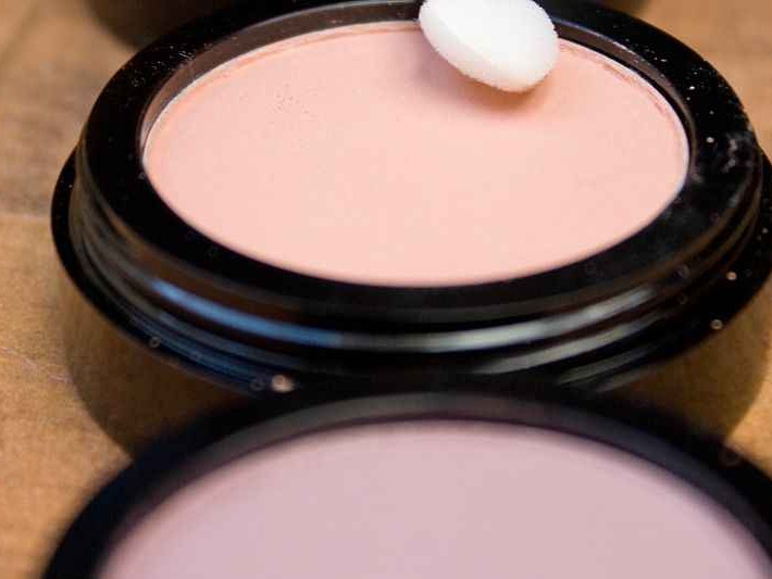 彩黛妃解密：这个让无数女性着迷的国货品牌到底什么来头