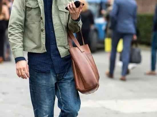 牛仔裤搭配皮鞋的秘诀从避雷到出彩的穿搭指南