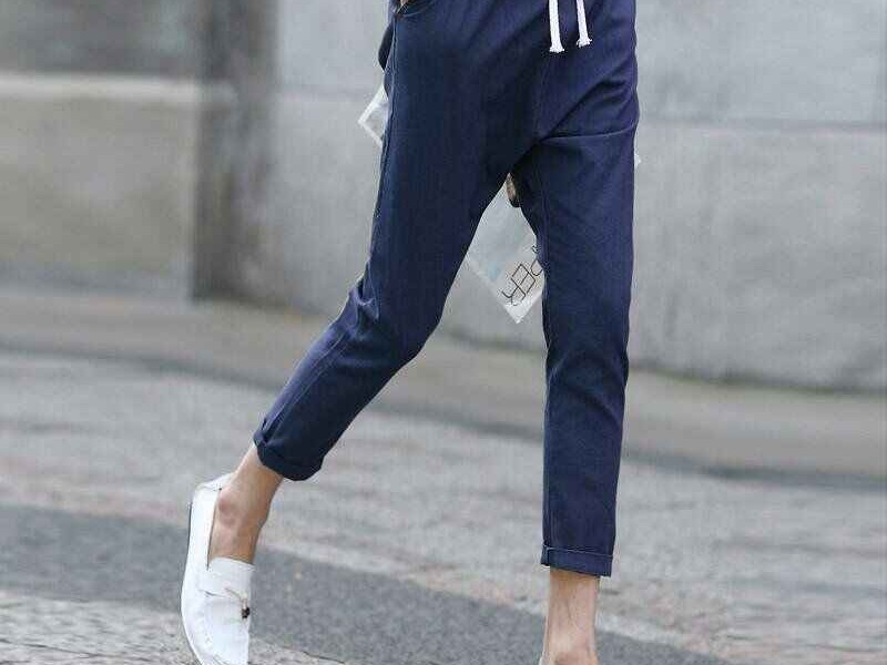 浅灰色上衣搭配裤子全攻略让你穿出范儿