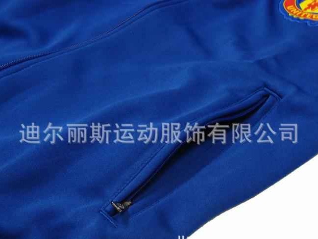 卫衣面料怎么选这些材质让你穿出舒适感