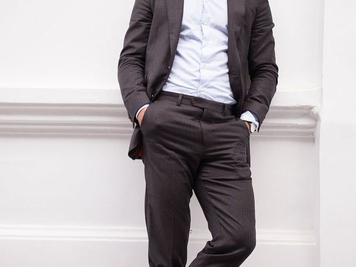 黑色西服配裤子搭配全攻略