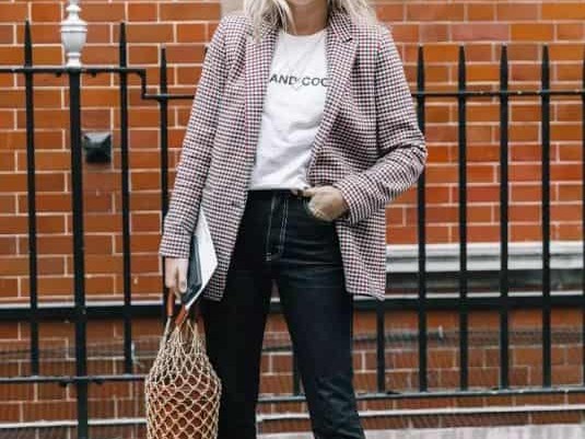 袜靴配裤子不踩雷指南 这样穿腿长又时髦