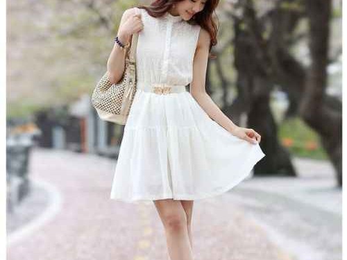 今年裙子流行这么穿既显身材又藏肉