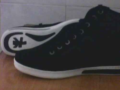 2025年挑花眼？这份全网热扒的鞋子品牌榜单帮你闭眼入