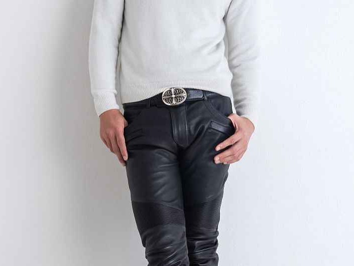 灰鞋子搭配裤子全攻略让你穿出高级感