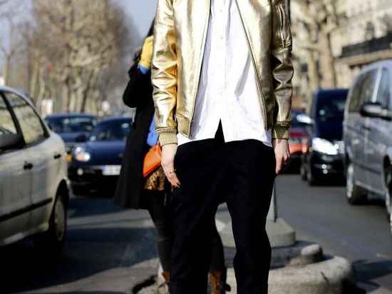 白色衬衫外套搭配全攻略 解锁你的万能衣橱神器