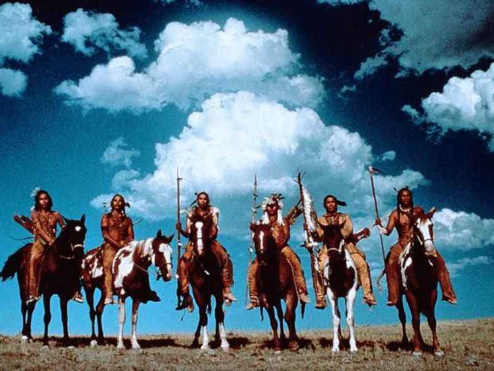 与狼共舞到底啥意思 不仅是电影名更是一种生存智慧